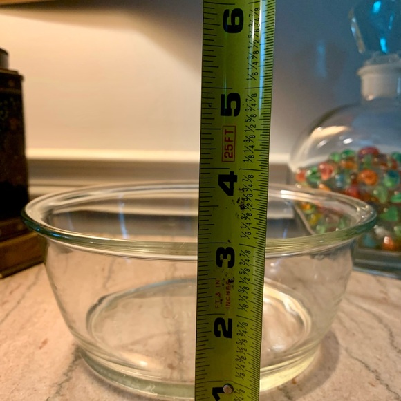 Pyrex Round Clear Glass 5 Cup Casserole Dish - Picture 9 of 10